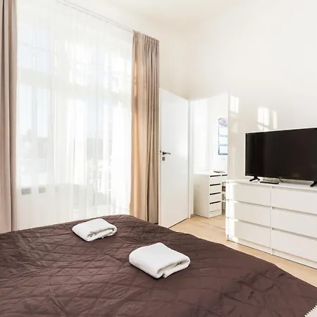 At Dabrowskiego 6 Street - 300 M To The Beach Apartment *